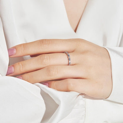 [Amore Jewels]Sparkling Vibrant Round Shape Daily Ring