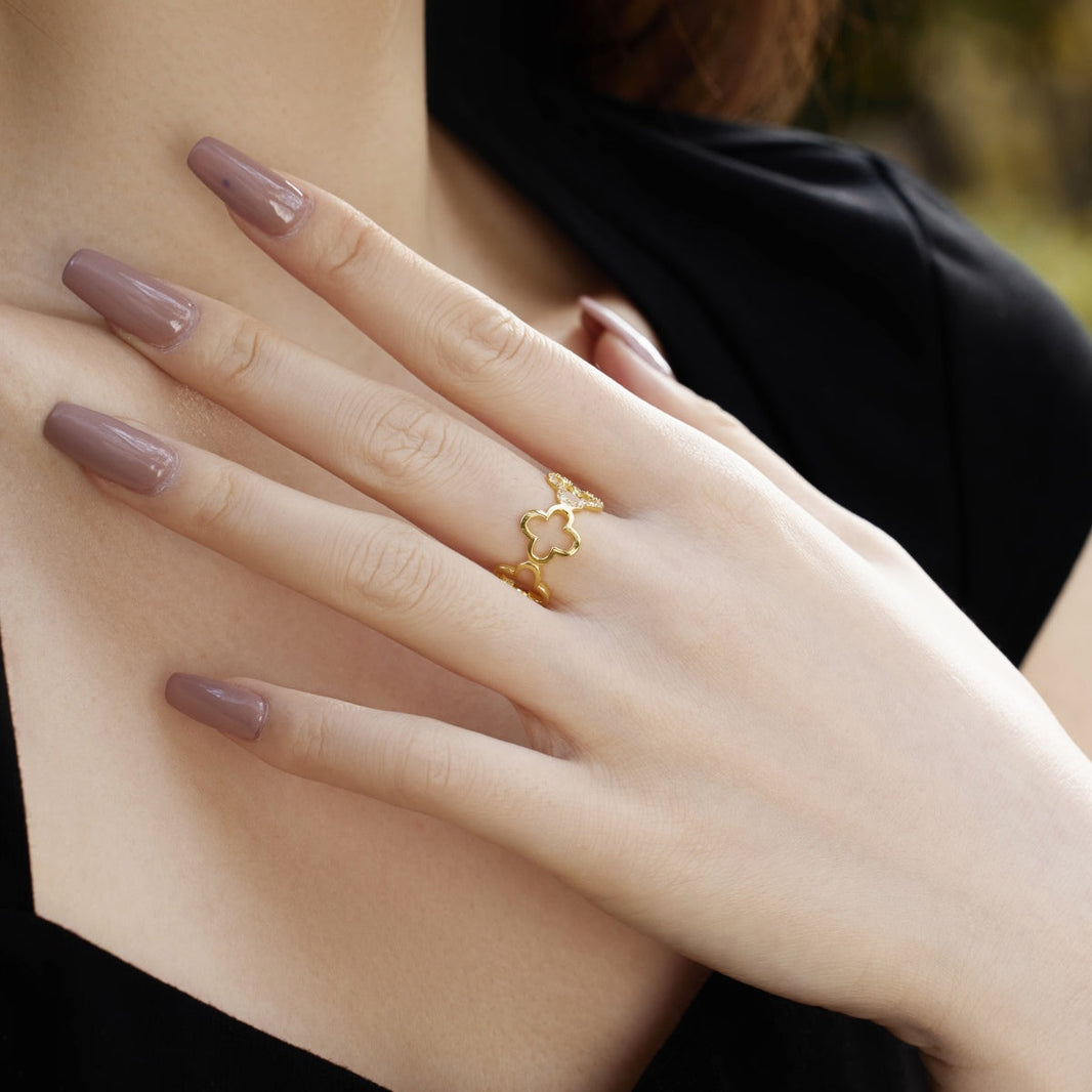 [Amore Jewels]Hollow Design Four-Leaf Clover Flower Shape Ring