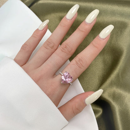 [Amore Jewels]6.0 Carat Luxurious Sparkling Romantic Heart Cut Lover Ring