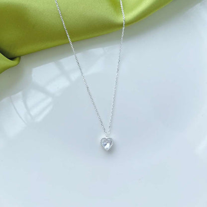 [Amore Jewels]Ornate Heart Shape Necklace