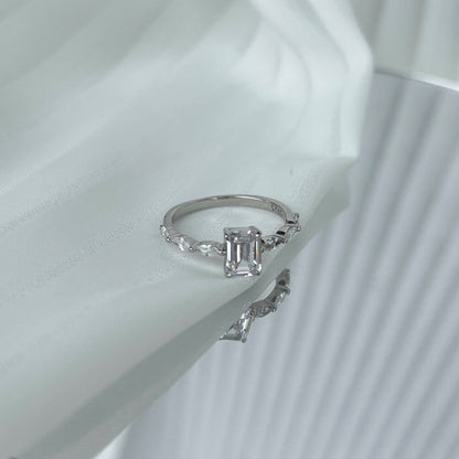 [Amore Jewels]1.0 Carat Dainty Resplendent Radiant Cut Daily Ring