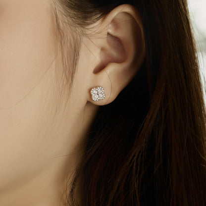 [Amore Jewels]Four-Leaf Clover Flower Shaped Earrings