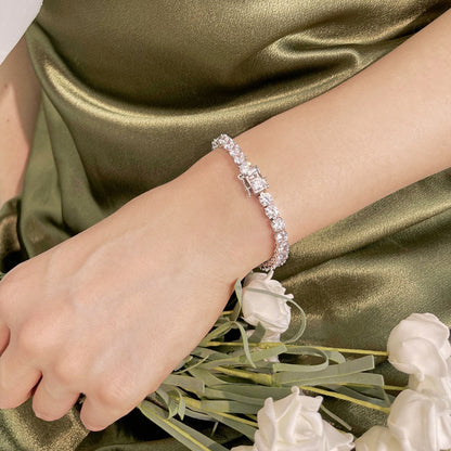 [Amore Jewels]Ornate Sparkling Round Cut Wedding Bracelet