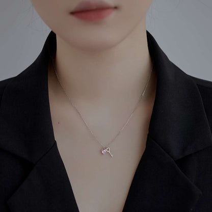 [Amore Jewels]Unique Heart Shape Key Pendent Necklace