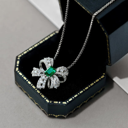 [Amore Jewels]Luxurious Flower Shape Emerald Cut Necklace