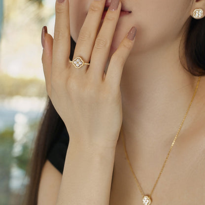 [Amore Jewels]Four Leaf Clover Flower Design Ring