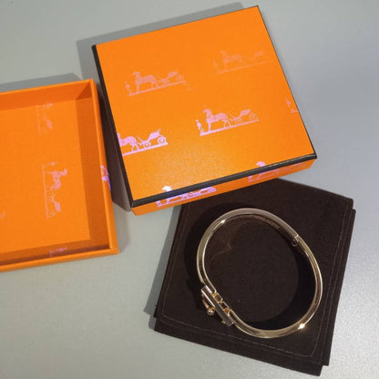 [Amore Jewels]H CLOUD BLUE BRACELET
