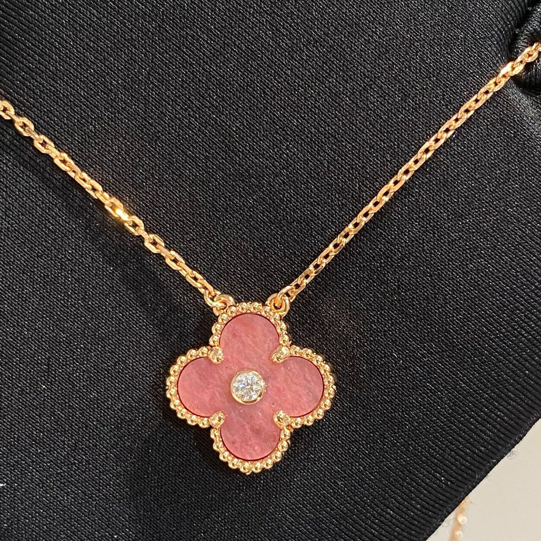 [Amore Jewels]CLOVER 15MM DIAMOND RHODONITE NECKLACE