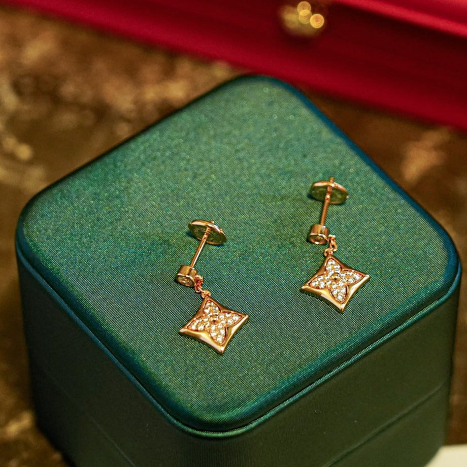 [Amore Jewels]STAR DIAMONDS EARRINGS GOLD