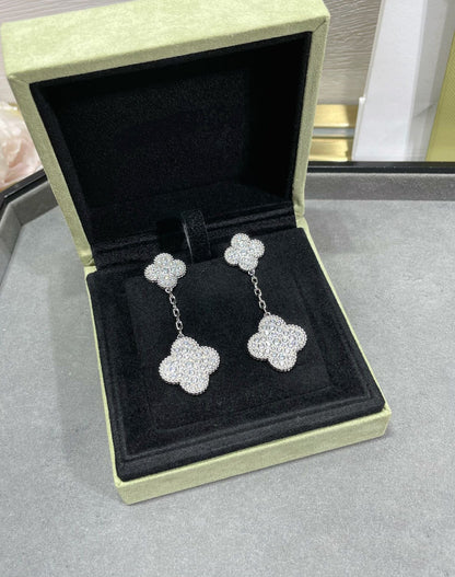 [Amore Jewels]CLOVER 2 MOTIFS DIAMOND PAVED SILVER EARRINGS