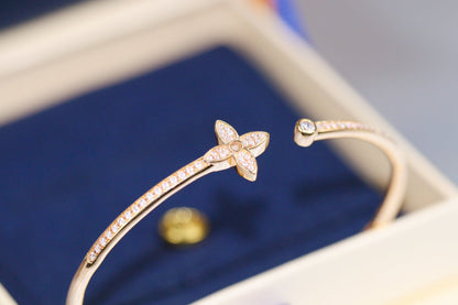 [Amore Jewels]IDYLLE PINK GOLD OPEN BRACELET DIAMOND PAVED