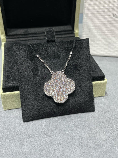 [Amore Jewels]CLOVER 25MM LARGE PENDANT DIAMOND PAVED SILVER NECKLACE