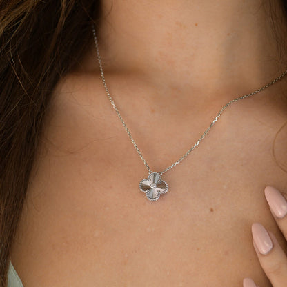[Amore Jewels]CLOVER  15MM DIAMOND LASER NECKLACE SILVER