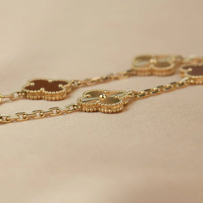 [Amore Jewels] CLOVER 5 MOTIF RED CORNELIAN BRACELET COLLECTION