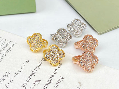 [Amore Jewels]CLOVER DIAMOND STUD EARRINGS