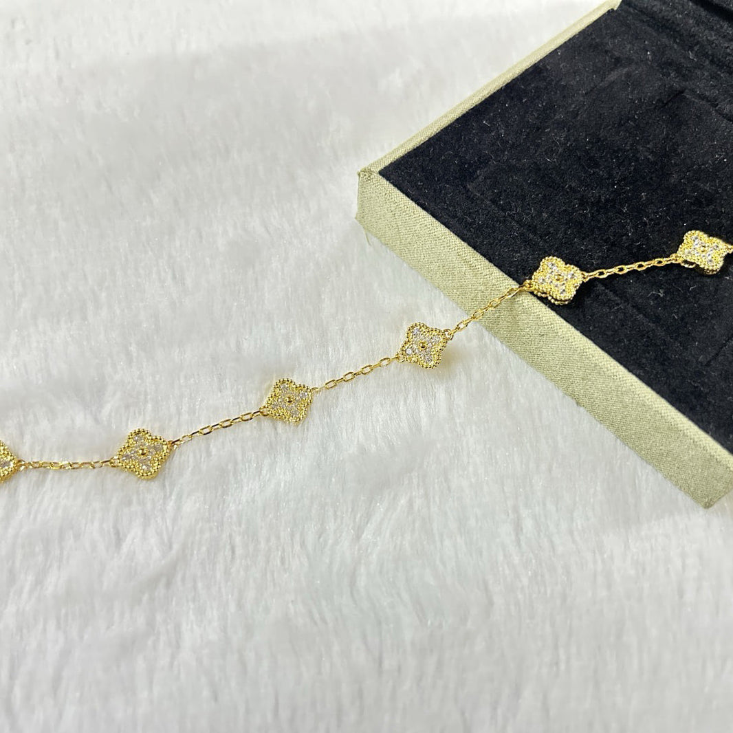 [Amore Jewels]CLOVER 6 MOTIF DIAMOND BRACELET