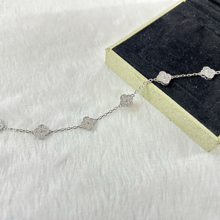 [Amore Jewels]CLOVER 6 MOTIF DIAMOND BRACELET