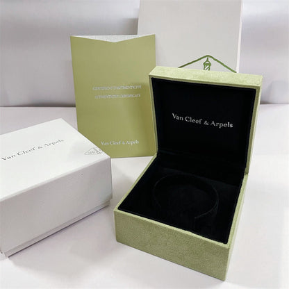 [Amore Jewels]VA CLOVER BRACELET NECKLACE RING BOX GIFT BAG