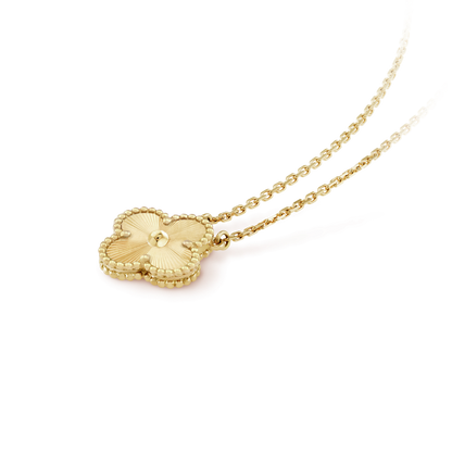 [Amore Jewels]CLOVER 15MM LASER NECKLACE