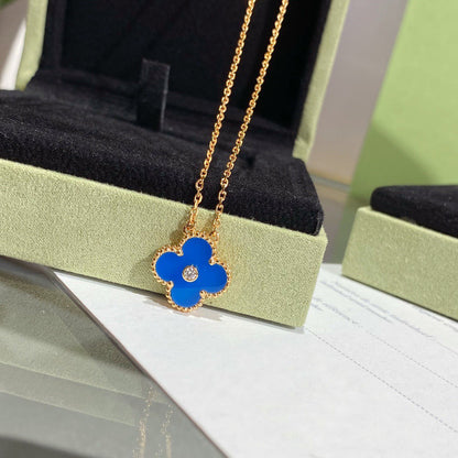 [Amore Jewels]CLOVER 15MM DIAMOND AND BLUE AGATE NECKLACE
