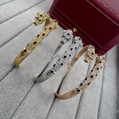 [Amore Jewels]PANTHERE DOUBLE HEADED HALF DIAMOND OPEN BRACELET