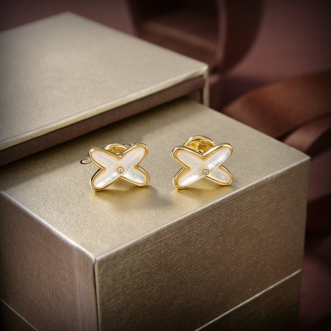 [Amore Jewels]JEUX DE WHITE MOP GOLD DIAMOND EARRINGS