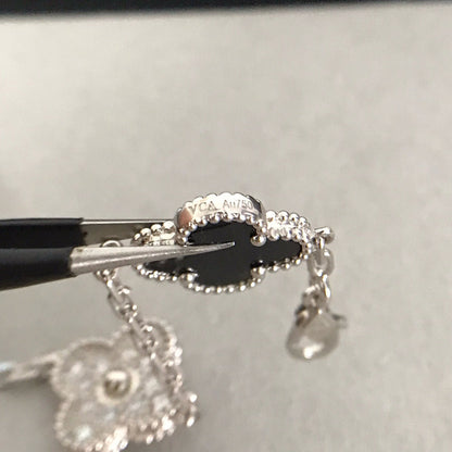 [Amore Jewels] CLOVER 5 MOTIF ONYXS BRACELET COLLECTION