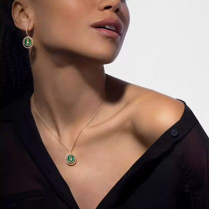 [Amore Jewels]Lucky Move Diamond Necklace in Rose Gold and White Mother-of-Pearl