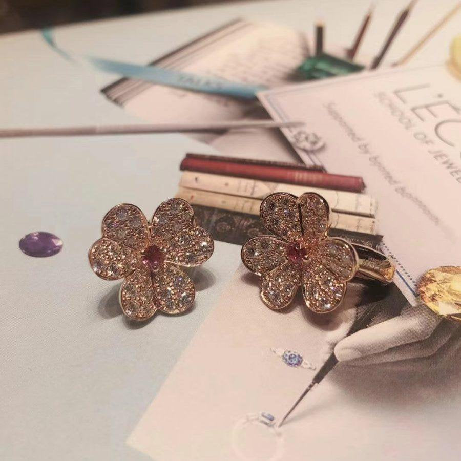 [Amore Jewels]FRIVOLE PINK GOLD FLOWER DIAMOND EARRINGS